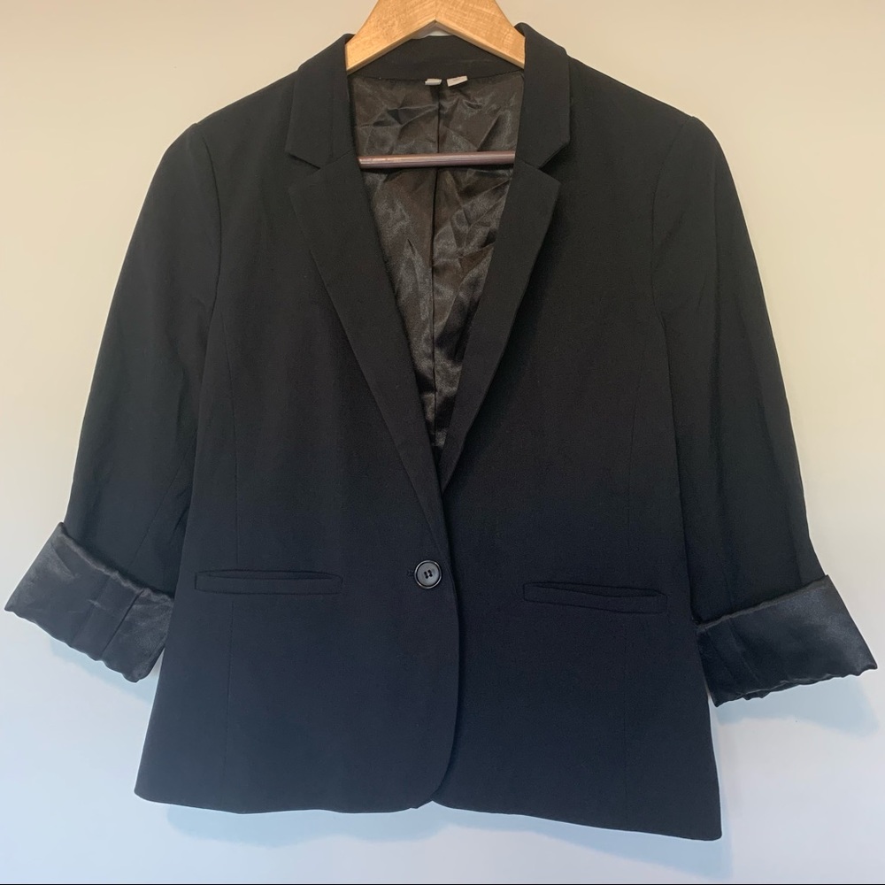 Frenchi brand black blazer